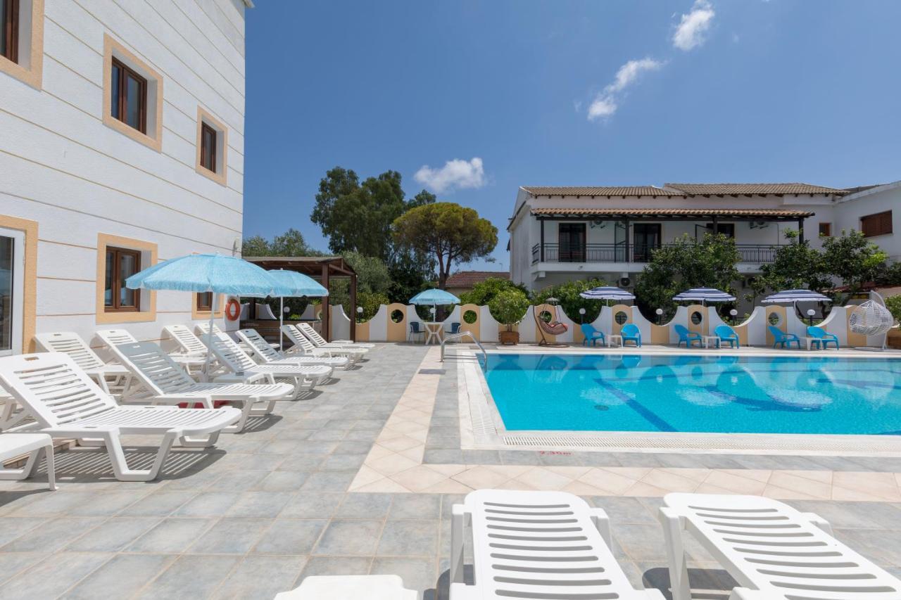 Lefkimi Hotel Kavos Bagian luar foto