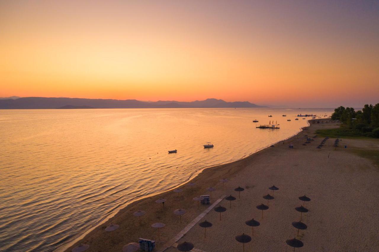 Lefkimi Hotel Kavos Bagian luar foto