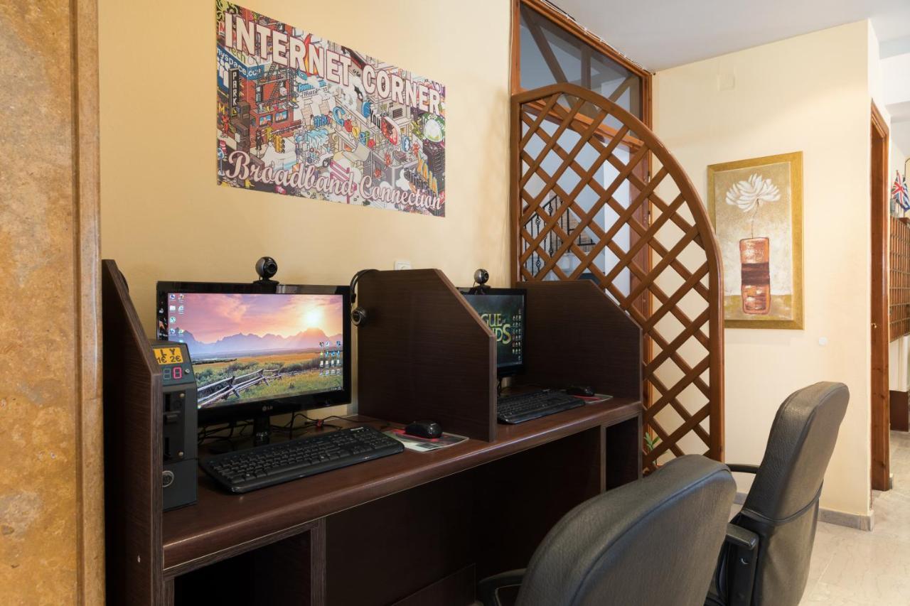 Lefkimi Hotel Kavos Bagian luar foto