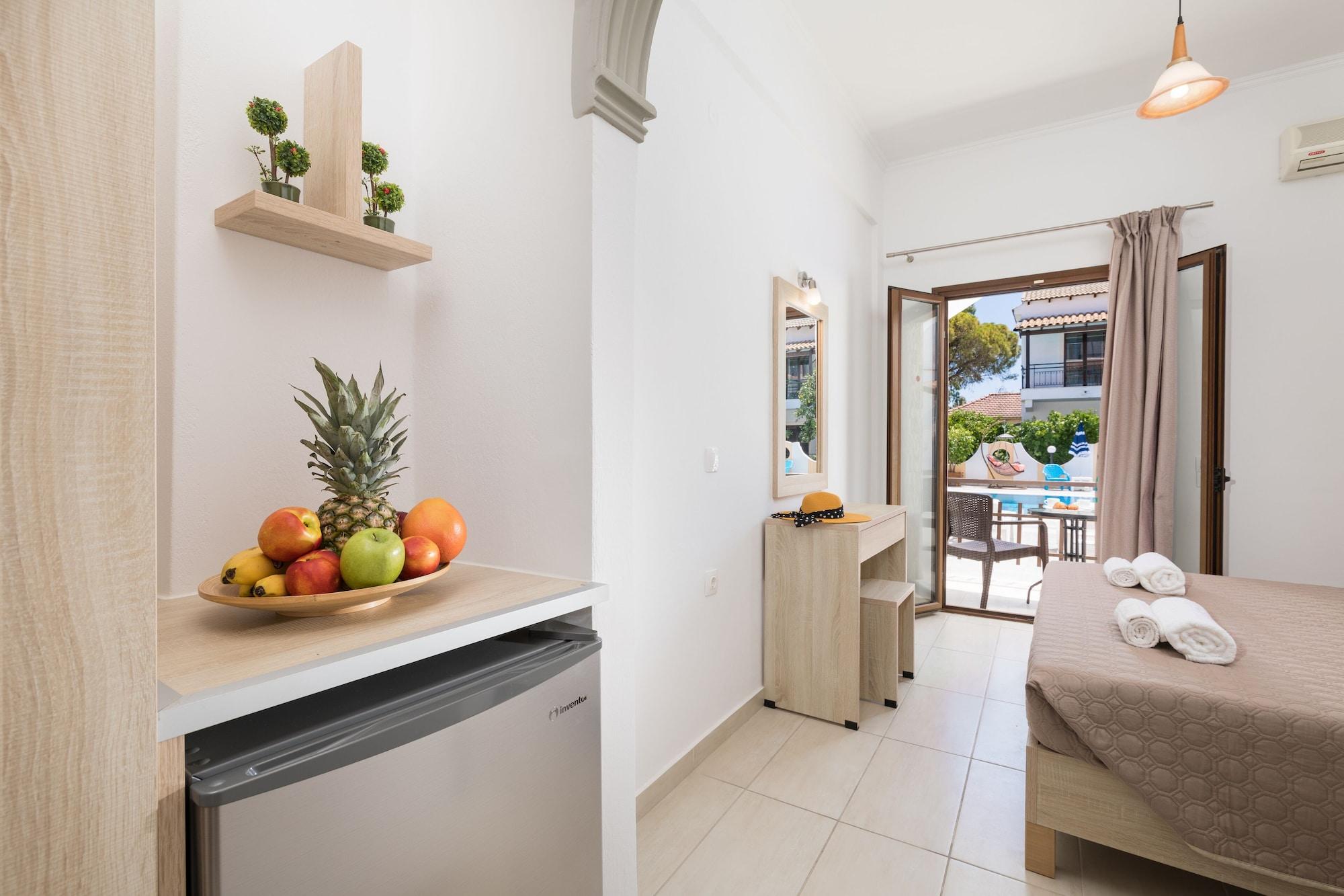 Lefkimi Hotel Kavos Bagian luar foto